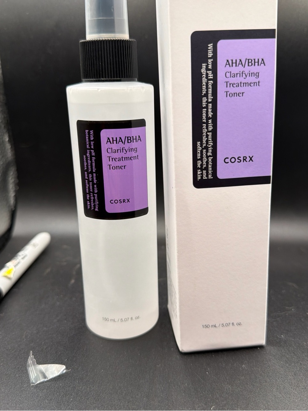 COSRX AHA/BHA Clarifying Treatment Toner - Purple & White